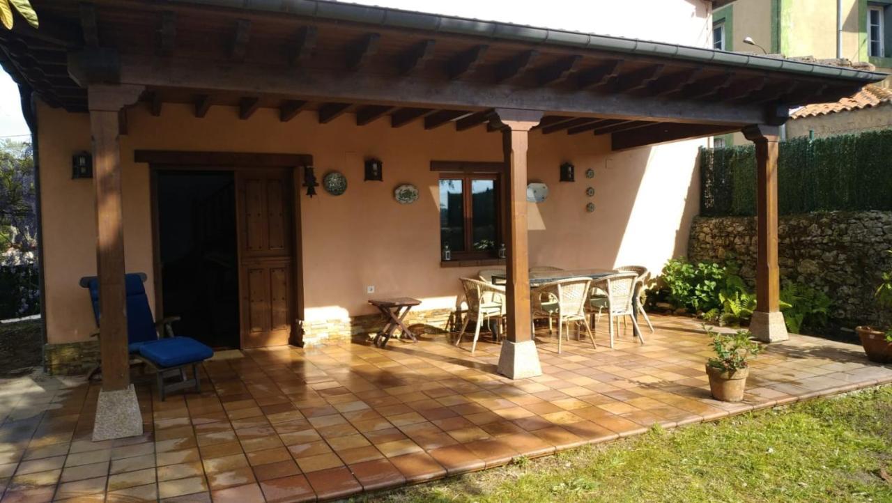 Villa Isabel Piloña Exteriér fotografie