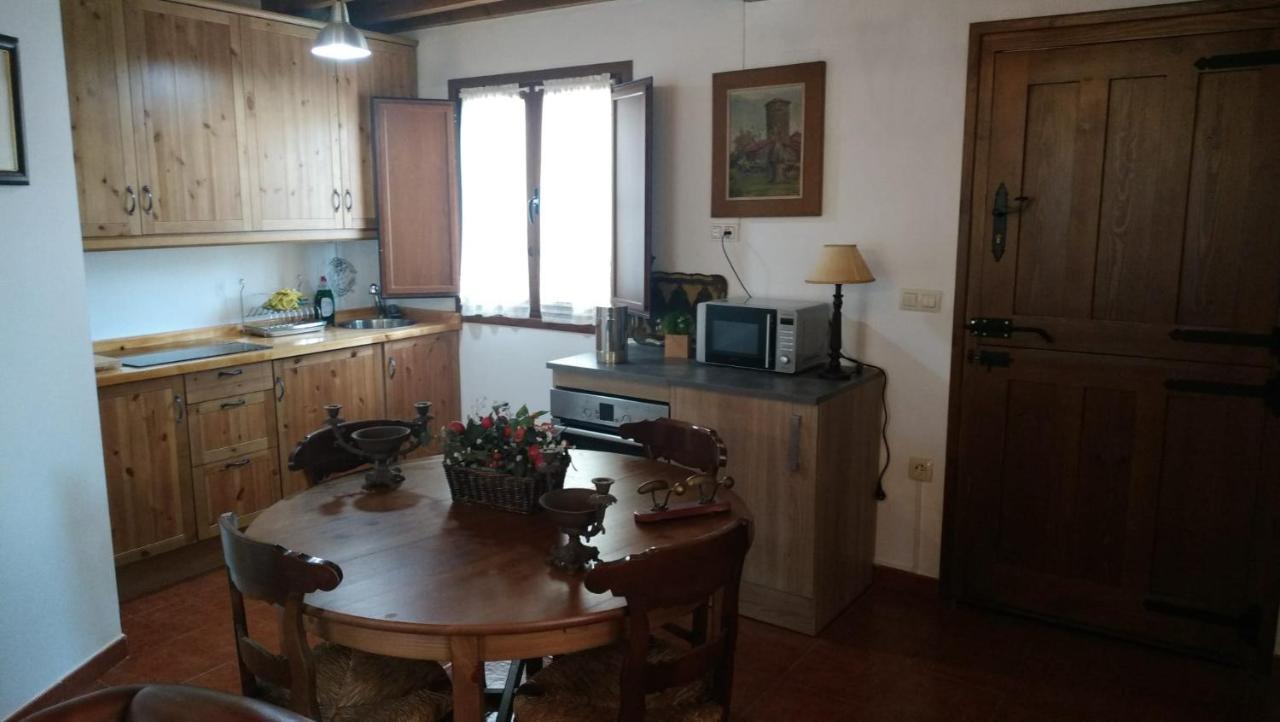 Villa Isabel Piloña Exteriér fotografie