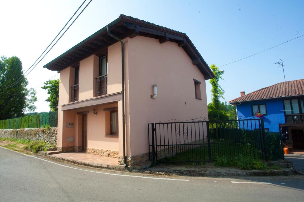 Villa Isabel Piloña Exteriér fotografie