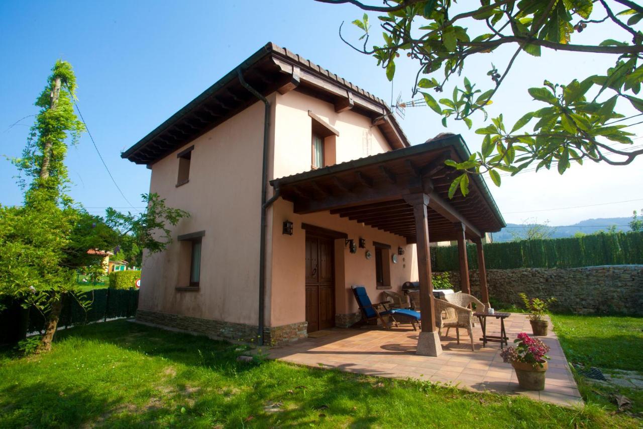 Villa Isabel Piloña Exteriér fotografie