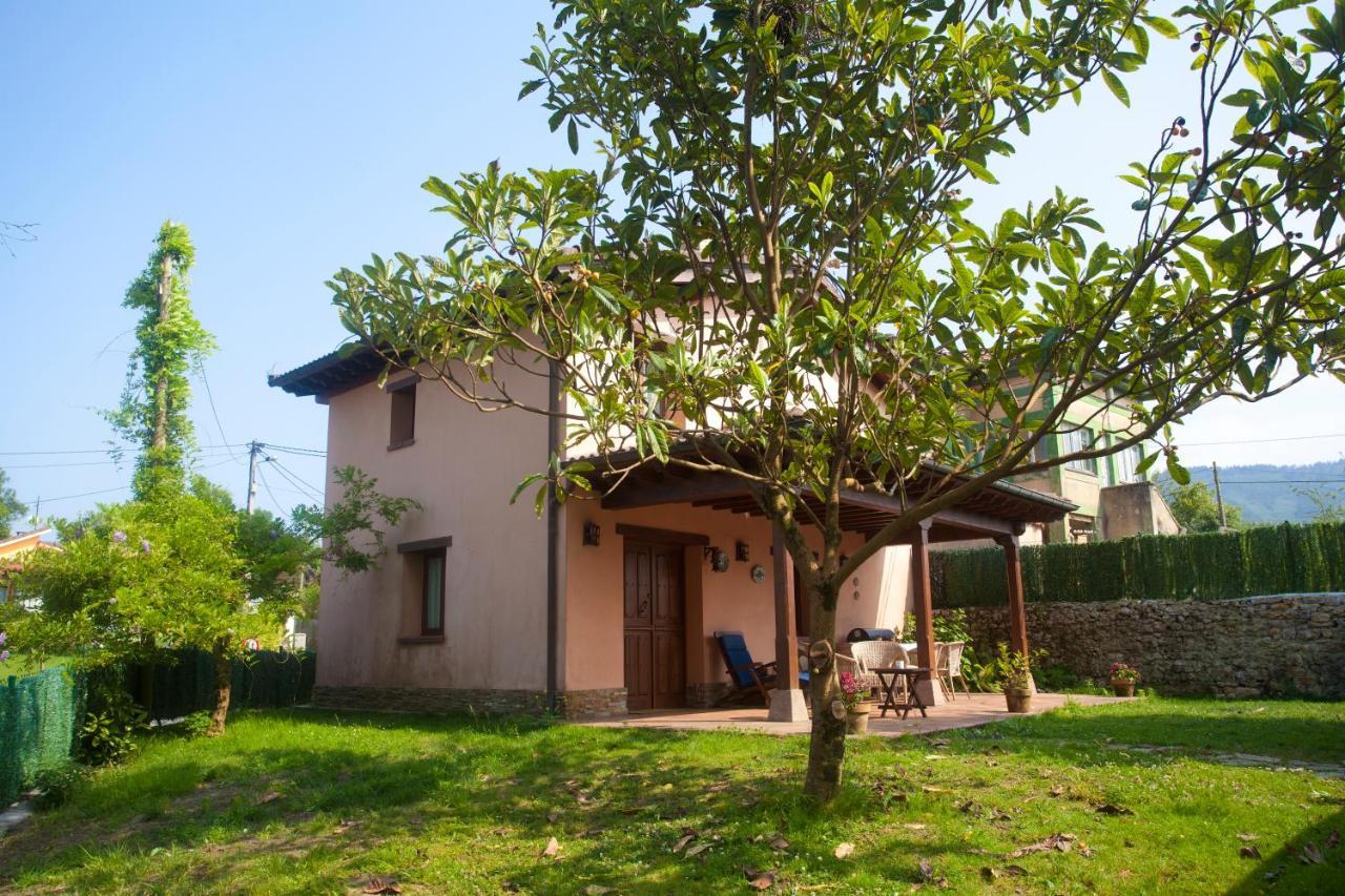 Villa Isabel Piloña Exteriér fotografie
